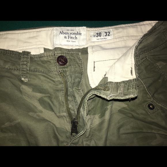 Abercrombie & Fitch Other - Abercrombie & Fitch 30 x 32